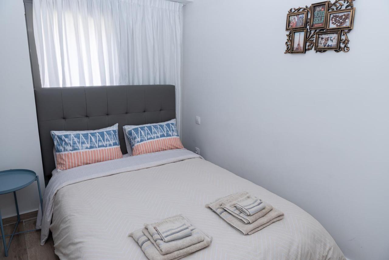 Design Apartment With Swimming Pool Near The Beach Athens Luaran gambar