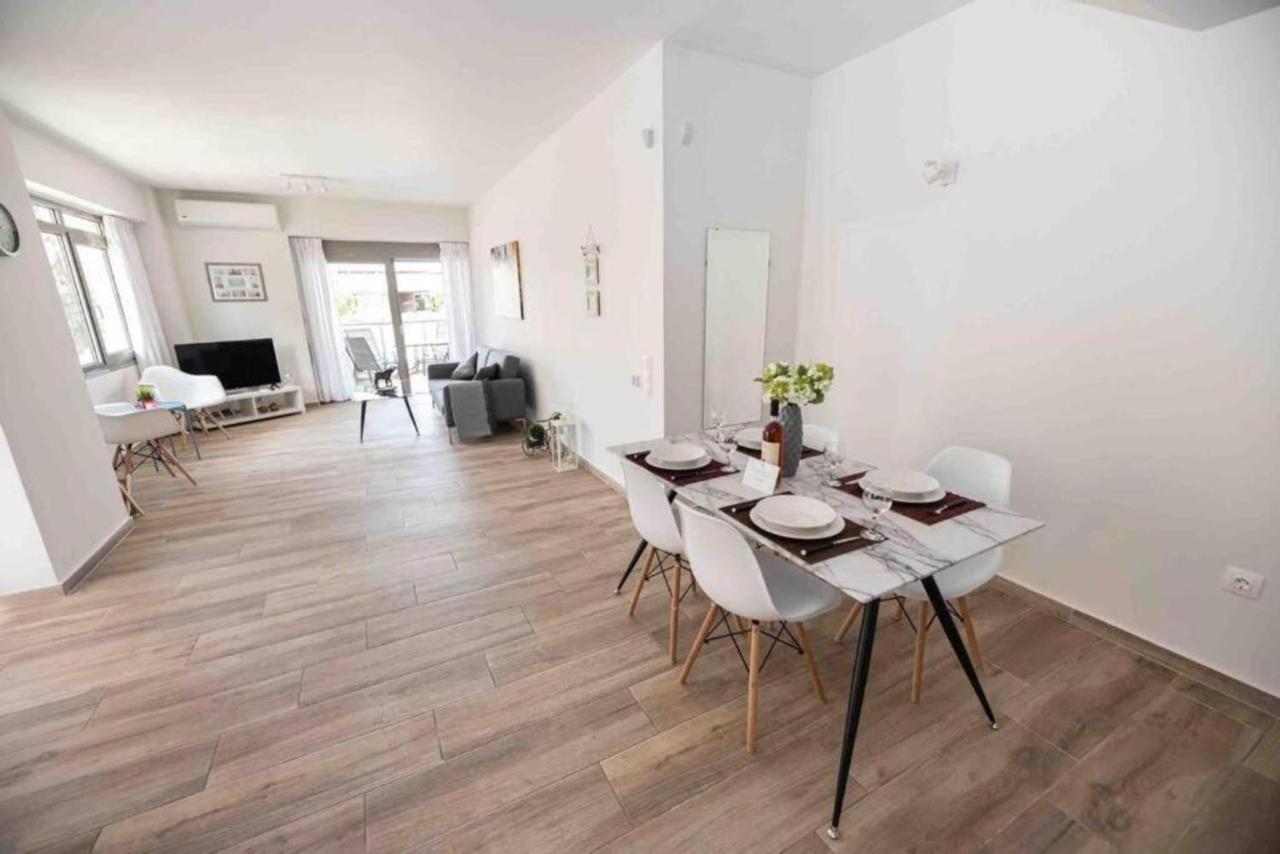 Design Apartment With Swimming Pool Near The Beach Athens Luaran gambar