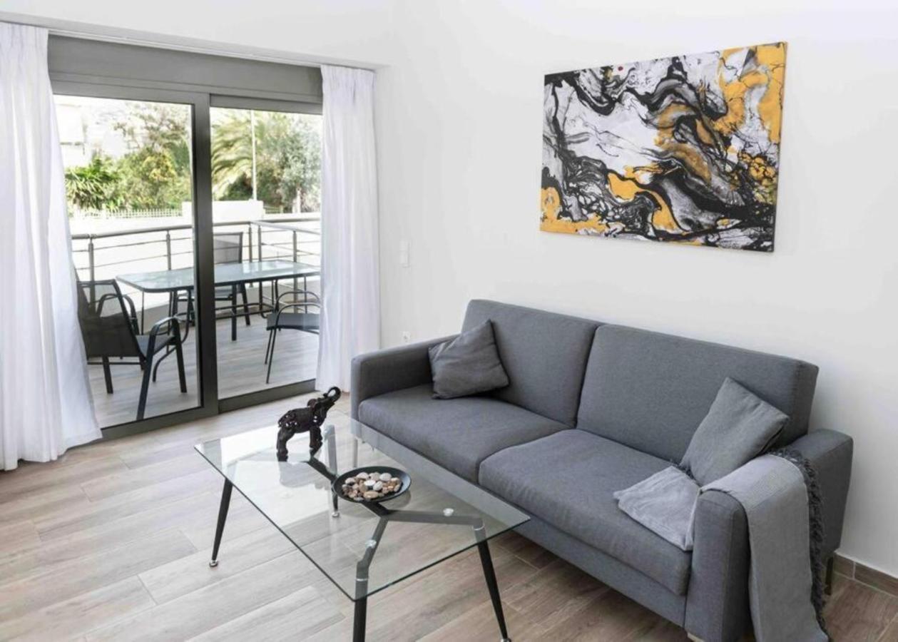 Design Apartment With Swimming Pool Near The Beach Athens Luaran gambar